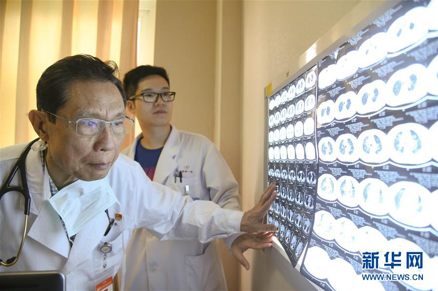 “心有大我,至诚报国”——知识分子的时代答卷 “心有大我,至诚报国”——知识分子的时代答卷
